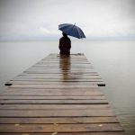 غم، ارزش و معنای زندگی؛ چگونه پذیرش اندوه می‌تواند زندگی ما را معنادارتر کند؟